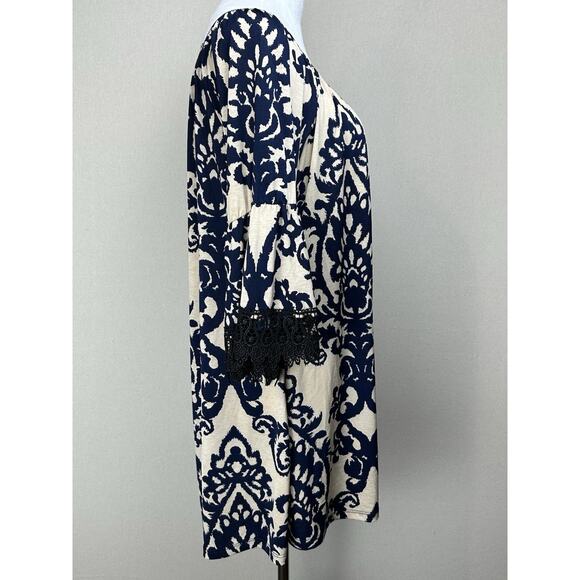 Cezanne Women's Sz 3X Scoop Neck Pop Over Flared 3/4 Lace Trim Sleeve Blouse - Picture 4 of 12